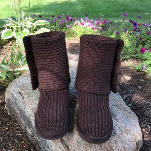 🍒PRICE DROP🍒UGG AUSTRALIA BOOTS KNIT SWEATER